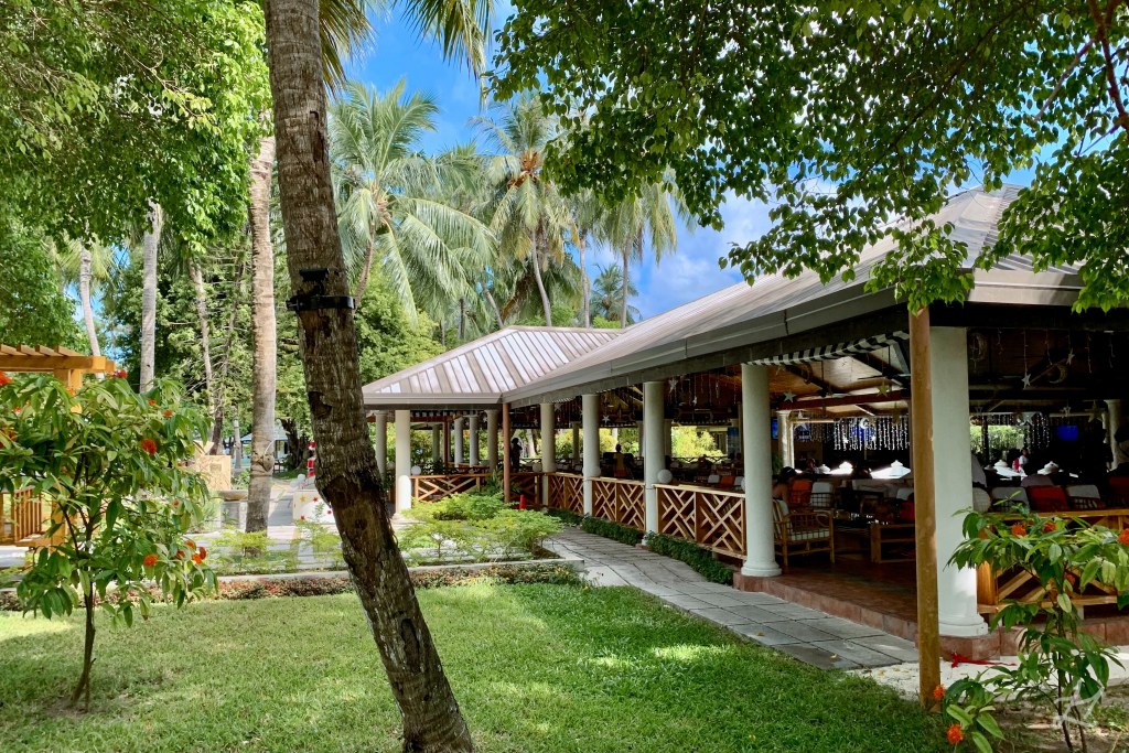 Common lobby and restaurant area at Villa Park Sun Island, Maldives