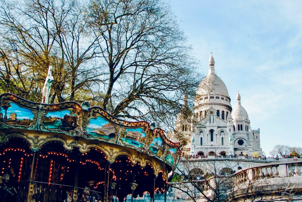 Caroussel de Montmartre in Square Louise Michel