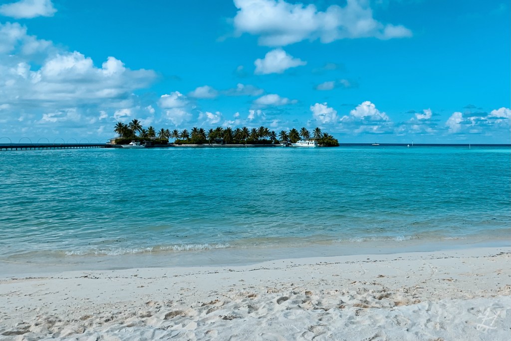 Villa Park Sun Island Pier Dock