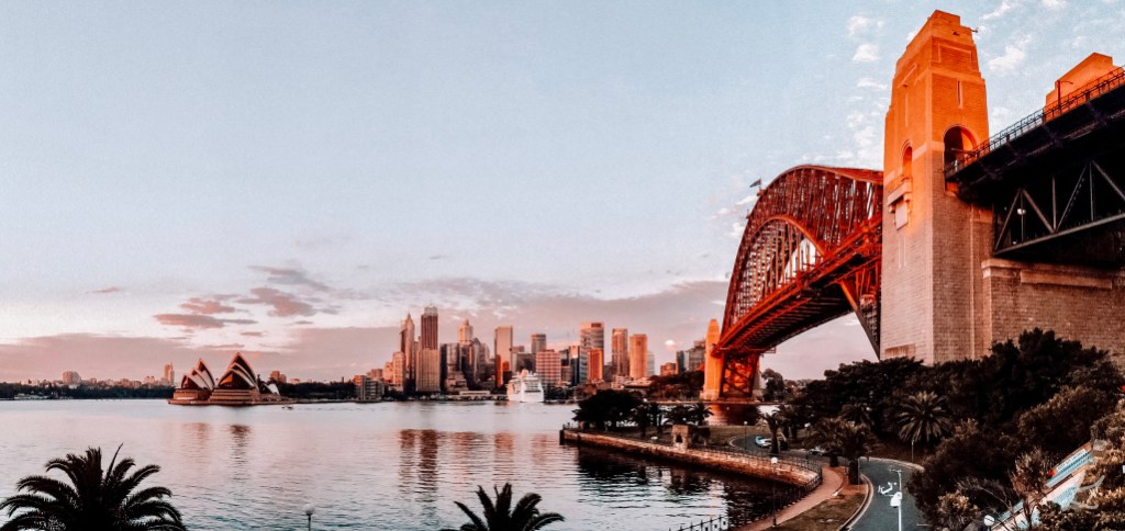 Sunrise at Wilson's Point overlooking the Sydney Harbour Bridge, Opera House and city.