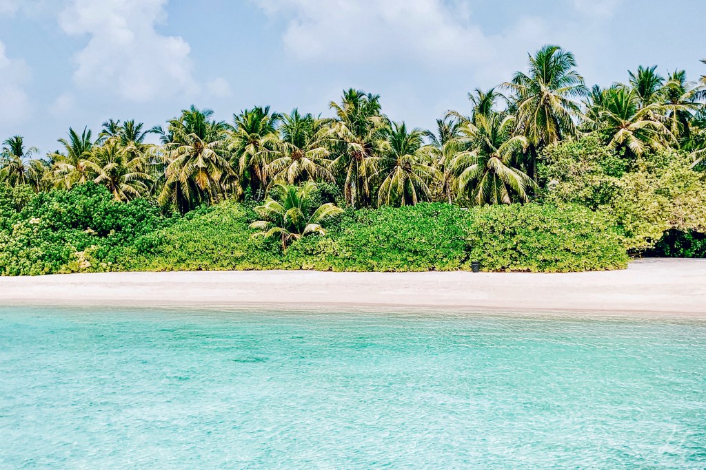 Idyllic beaches at Villa Park Sun Island Resort, Maldives