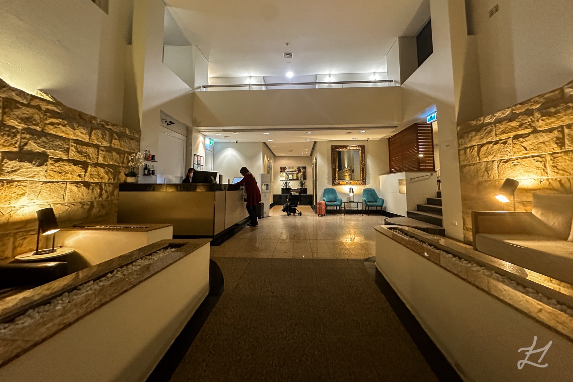 Rendezvous Hotel Sydney The Rocks lobby